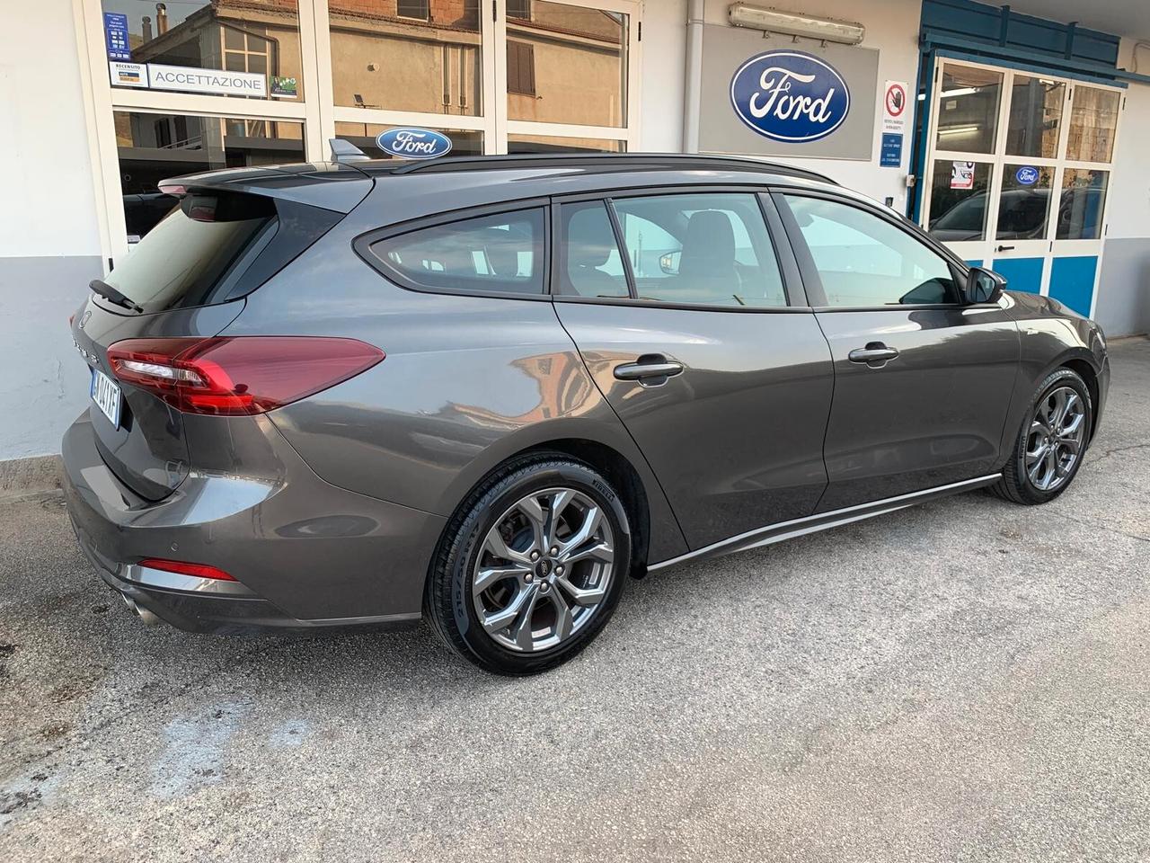 Ford Focus 1.5 EcoBlue 120 CV automatico SW ST-Line