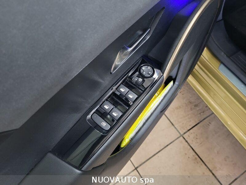 Lancia Ypsilon Ibrida Ibrida 100cv LX e-DCT