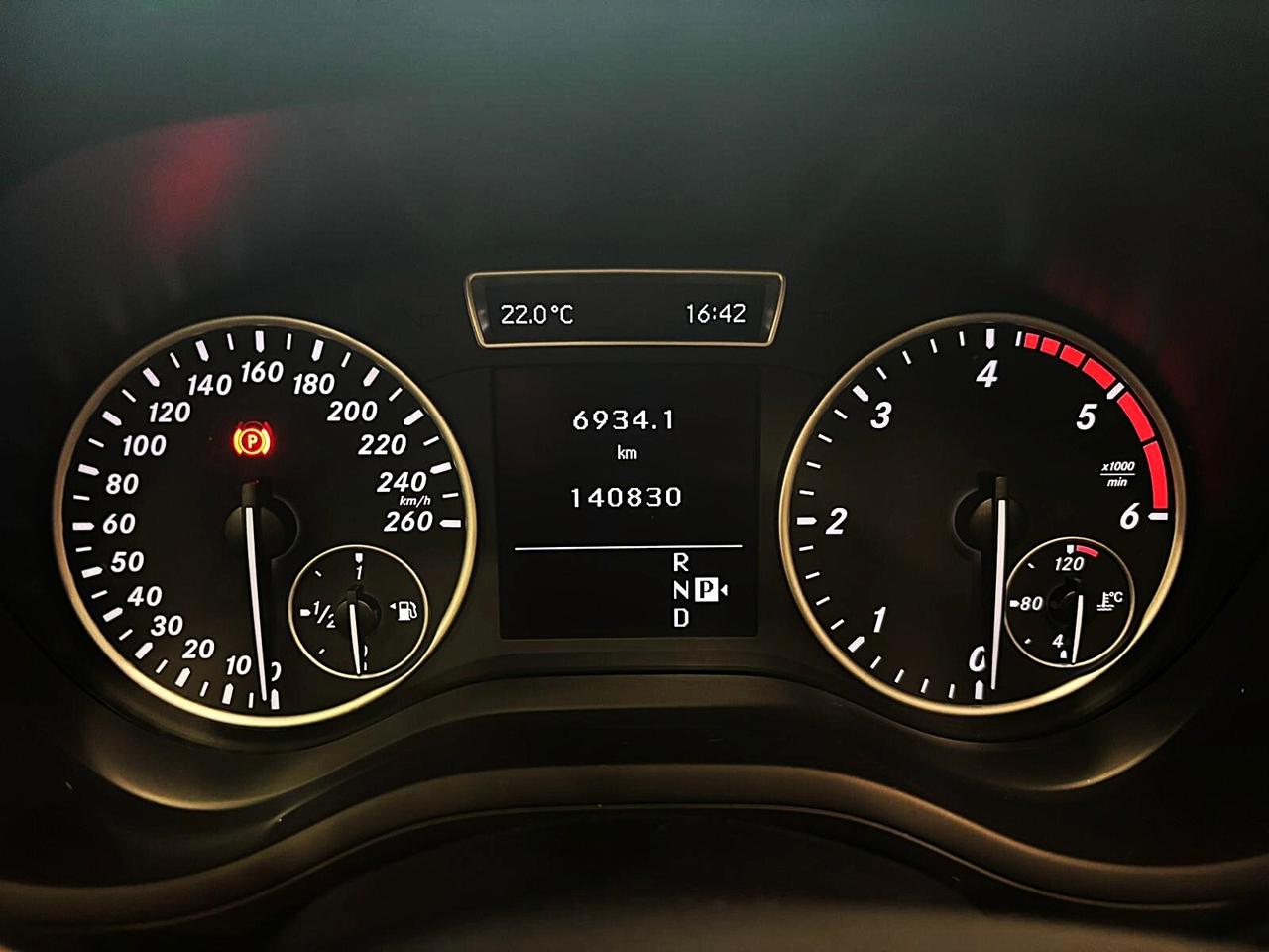 Mercedes-benz B 200CDI Automatic Premium*TETTO*