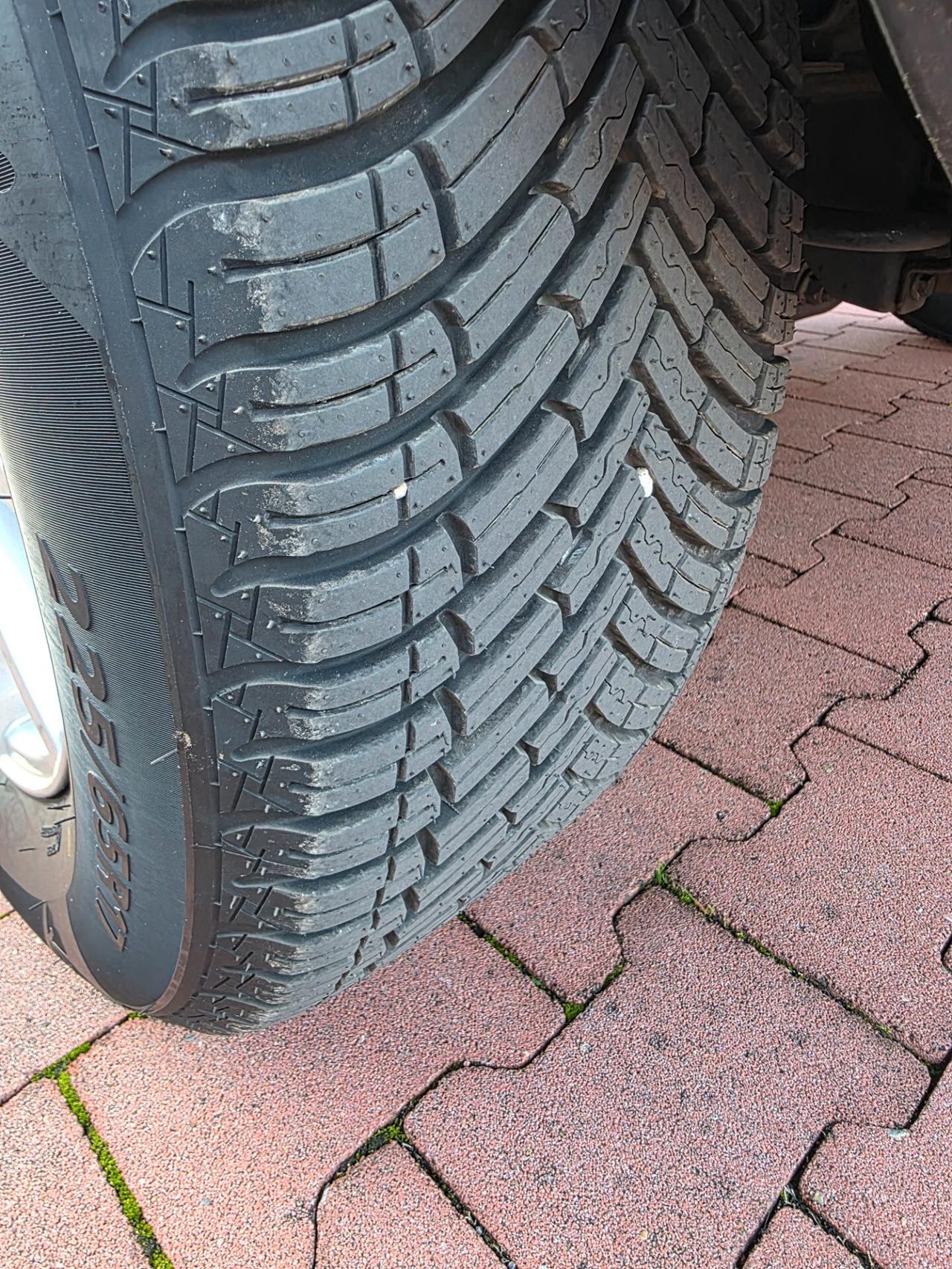 Land Rover Range Evoque 2.0 TD4 150 CV 5p. Pure