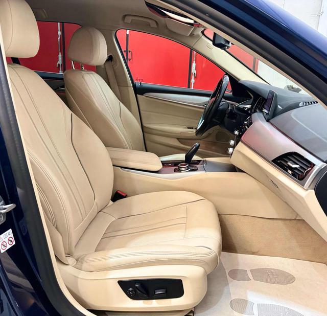 BMW 520 d aut. Touring luxury *TUTTA TAGLIANDATA BMW *