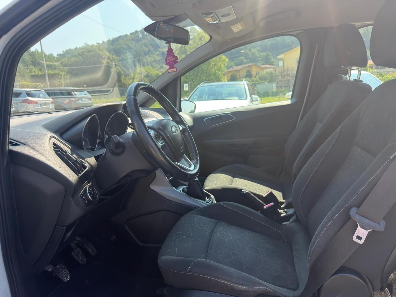 Ford B-Max 1.5 TDCi 75 CV Titanium