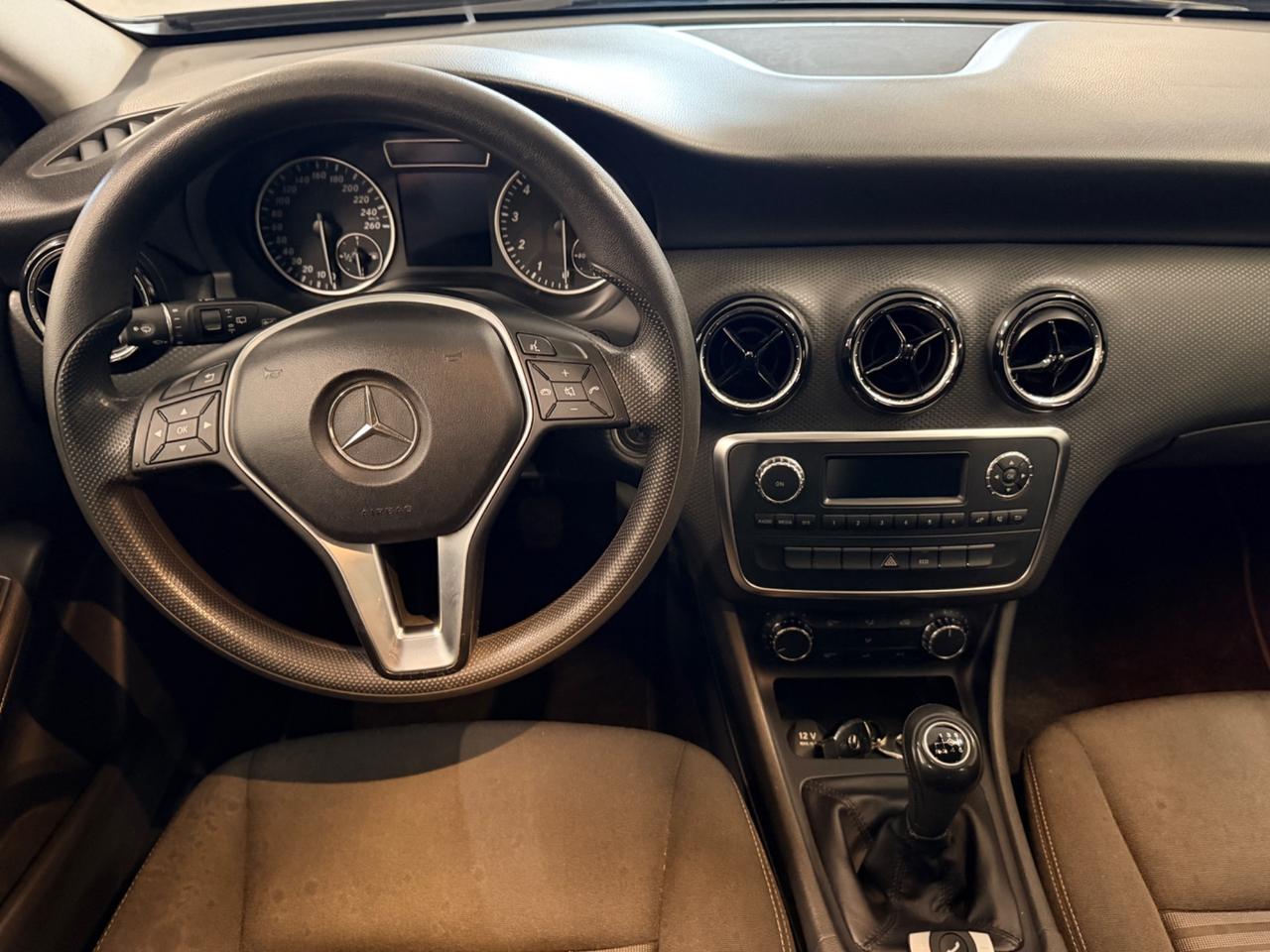 Mercedes-benz A 180 Premium