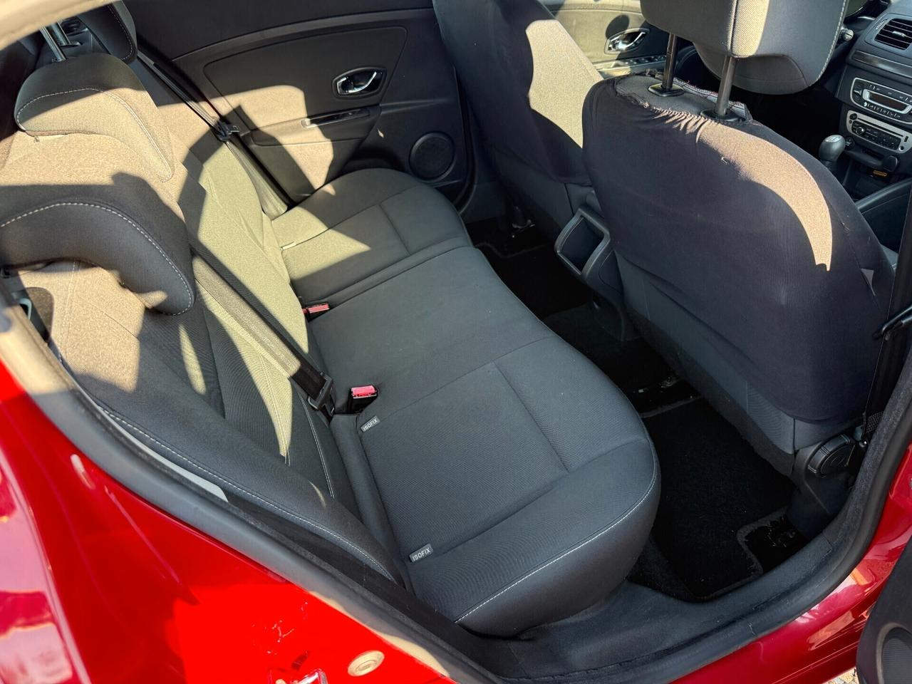 Renault Megane Mégane 1.5 dCi 110CV Wave