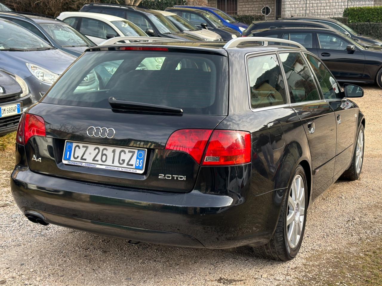 Audi A4 2.0 16V TDI AVANT SLINE KMCERT UNICOPR