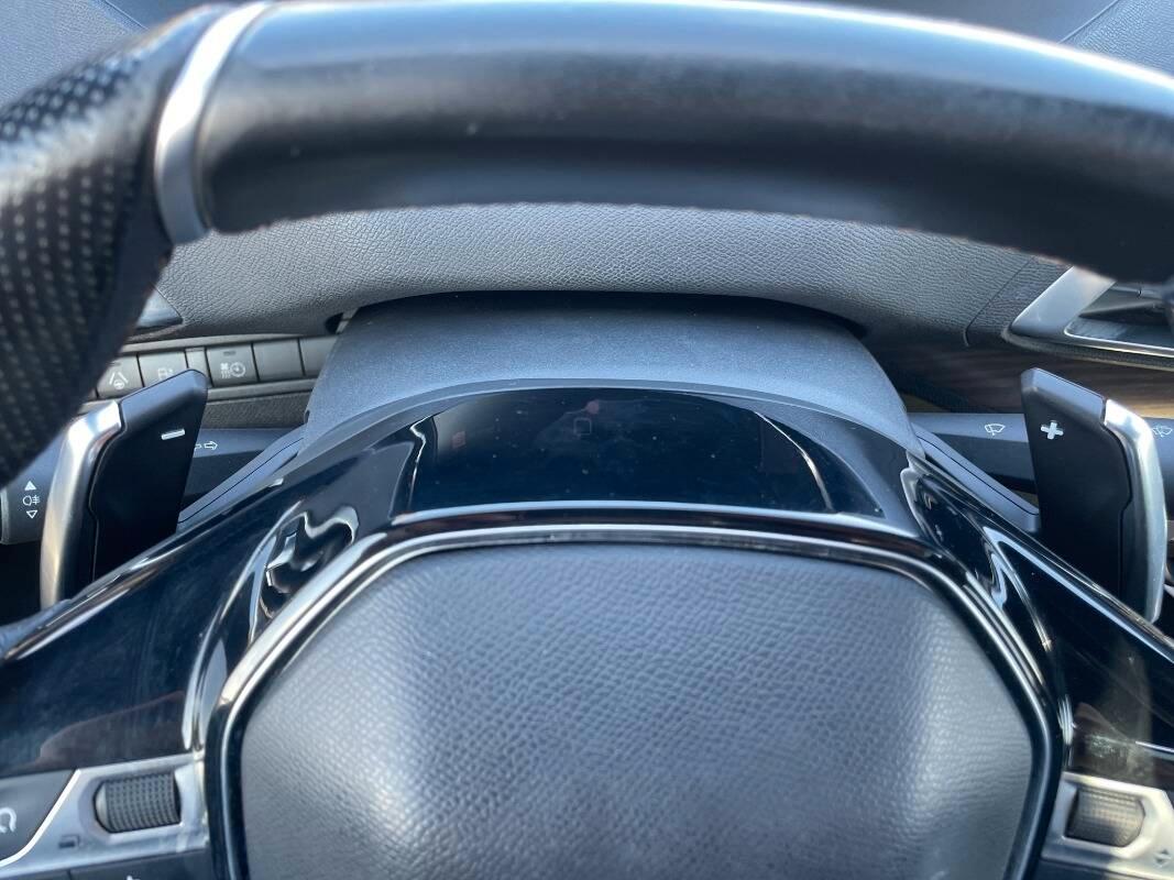 Peugeot 3008 II 1.6 hybrid4 phev GT Pack 300cv CON TETTO APRIBILE