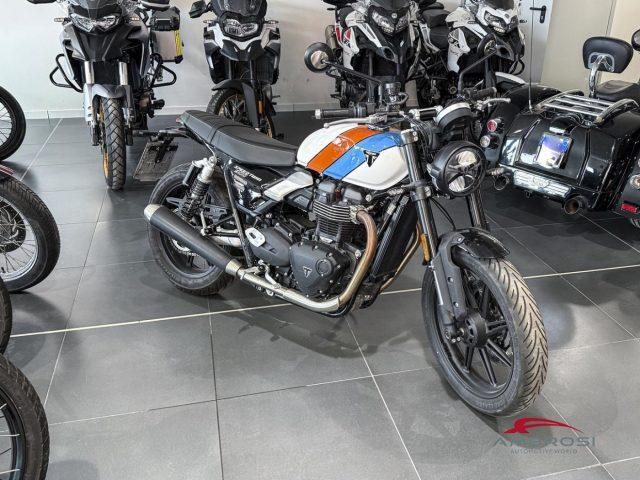 TRIUMPH Speed Twin 900