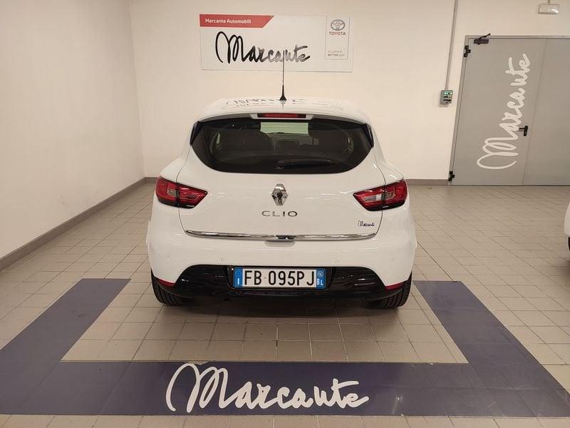 Renault Clio 1.2 75CV 5 porte Duel