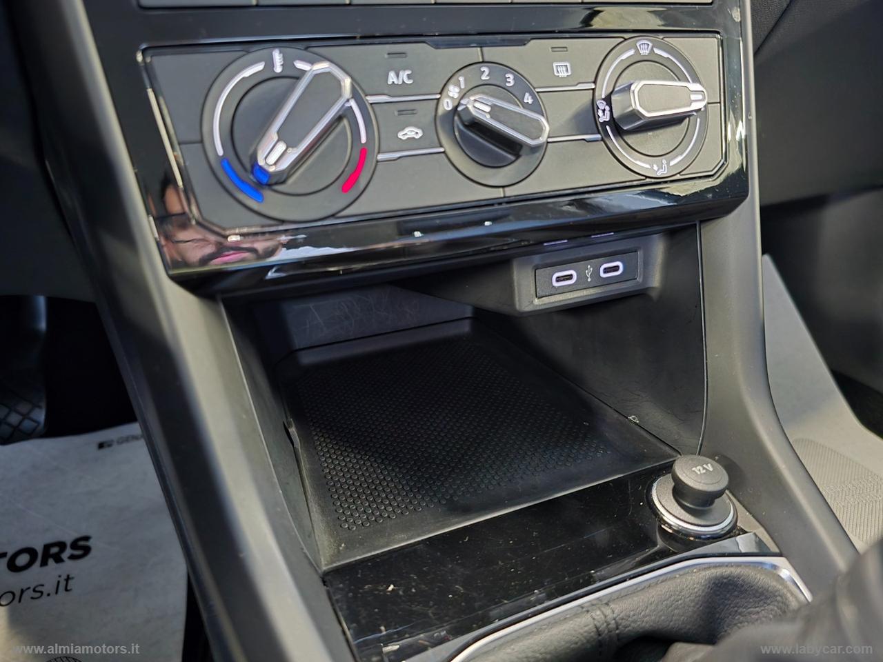 VOLKSWAGEN T-Cross 1.0 TSI Style BMT