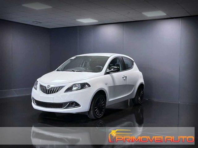 LANCIA Ypsilon 1.0 FireFly 5 porte S&S Hybrid Ecochic Silver