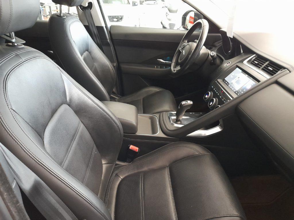 JAGUAR E-Pace (X540) E-Pace 2.0D 180 CV A...