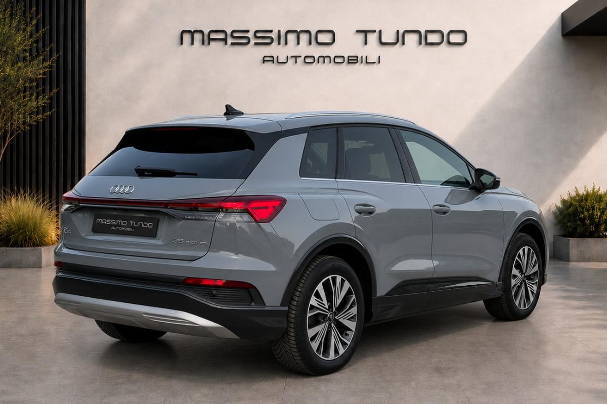 AUDI Q4 e-tron Advanced