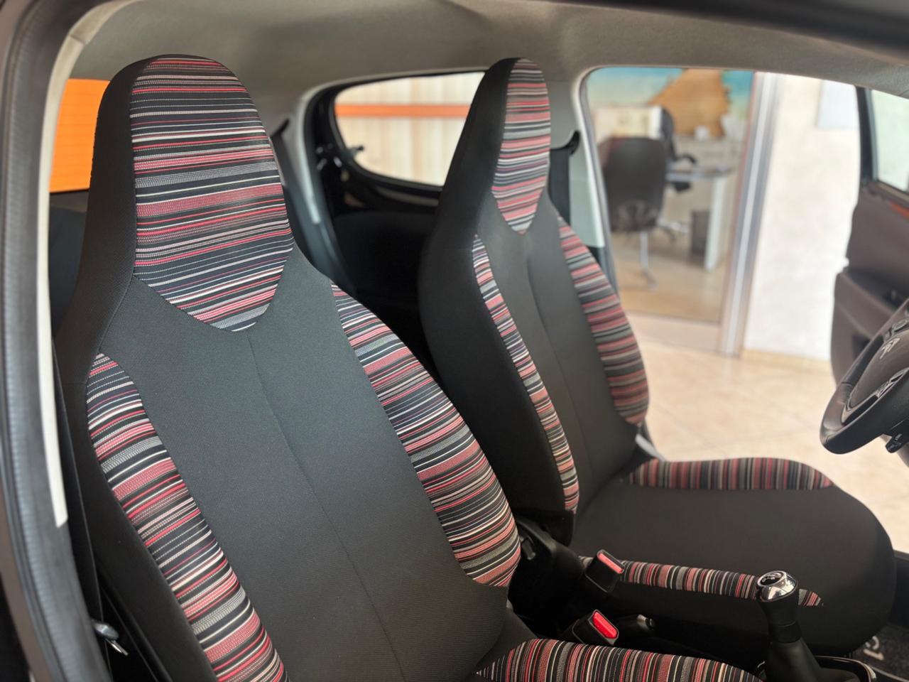 Citroen C1 VTi 72 S&S 5 porte Live ok neopatentati