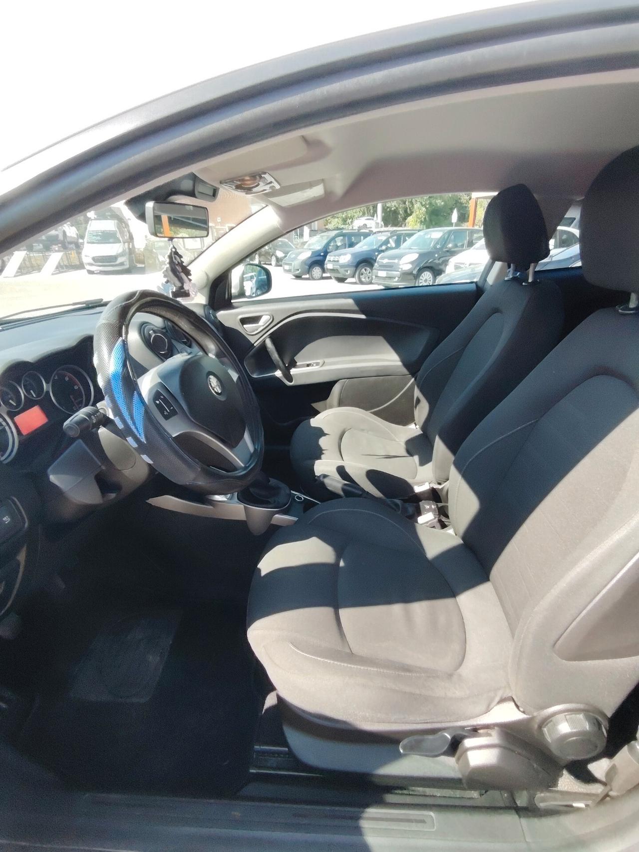 Alfa Romeo MiTo 1.3 JTDm 85 CV S&S Racer- SOLO 33.000 KM