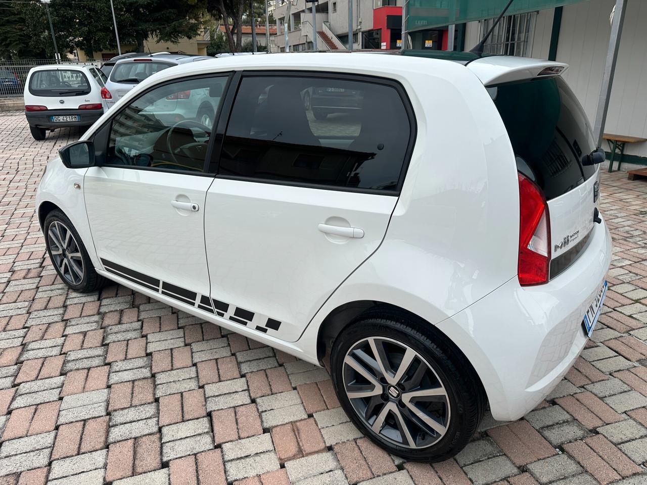 Seat Mii 1.0 68 CV 5 porte FR Line Ecofuel
