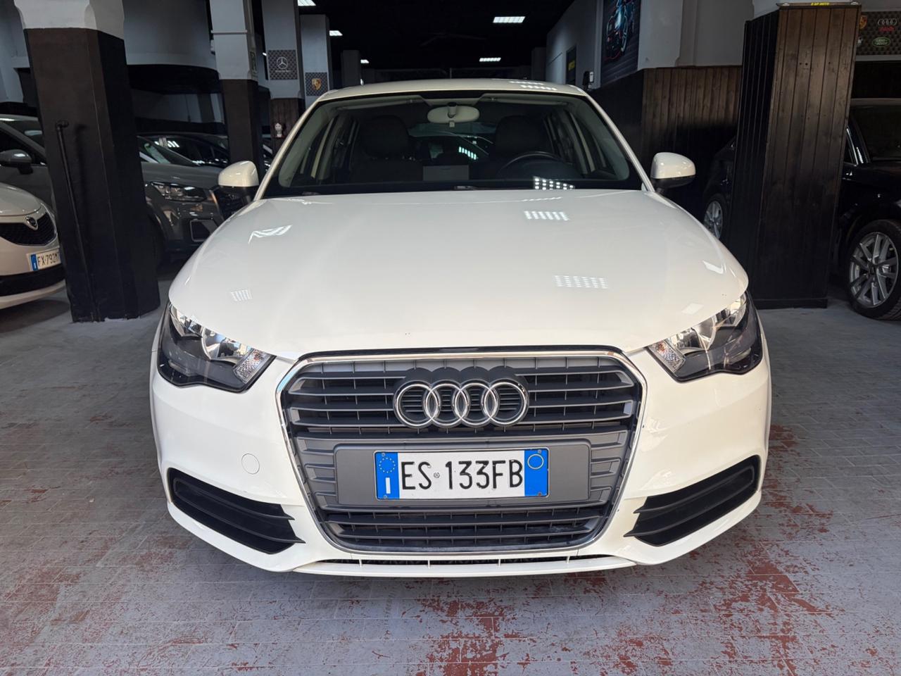 Audi A1 SPB 1.6 TDIAttraction