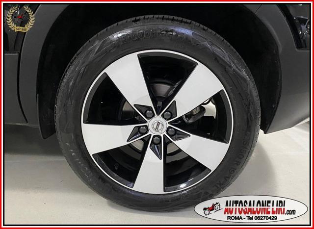 VOLVO XC40 T3 Geartronic Momentum Pro