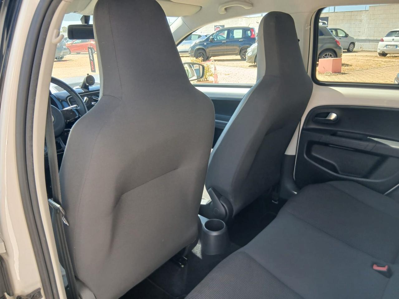 Volkswagen up! 1.0 BENZINA 75CV GARANTITA