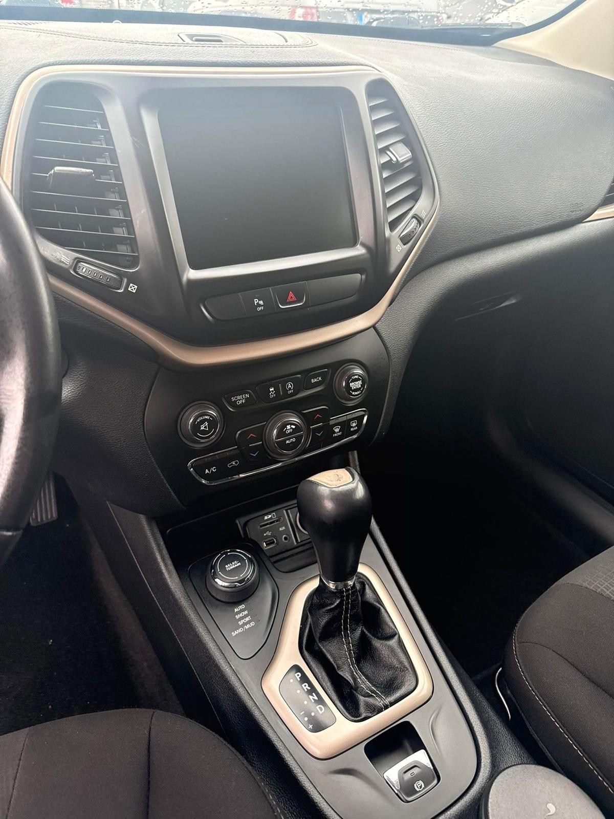 Jeep Cherokee 2.2 Mjt II 4WD Active Drive I Night Eagle