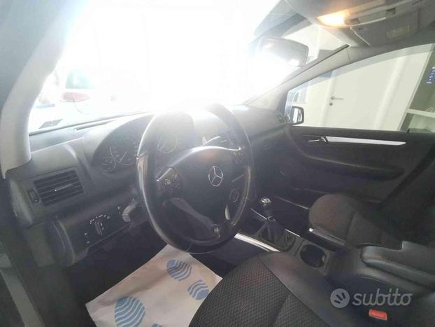 MERCEDES-BENZ A 160 AVANTGARDE CDI Neopatentati