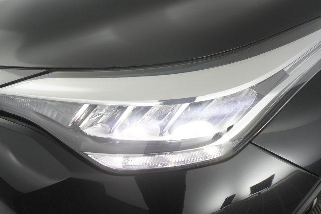 TOYOTA C-HR C-HR 2.0 Hybrid E-CVT Morebusiness/Trend/Comfort