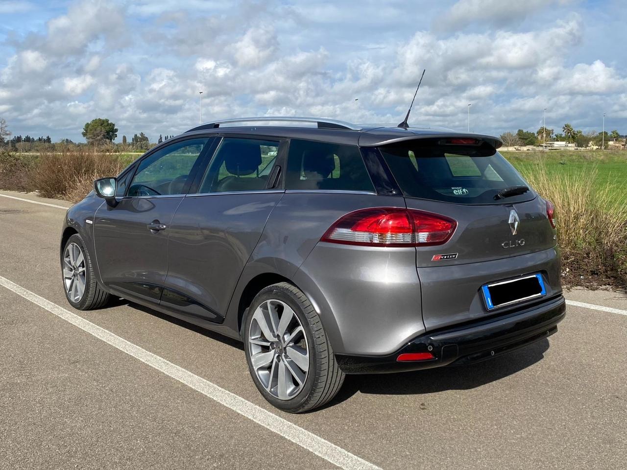 Renault Clio Sporter dCi 8V 90CV COSTUME NATIONAL