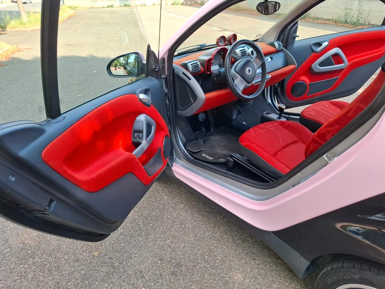 Smart ForTwo 1000 benzina SOLAMENTE 82.000 KM