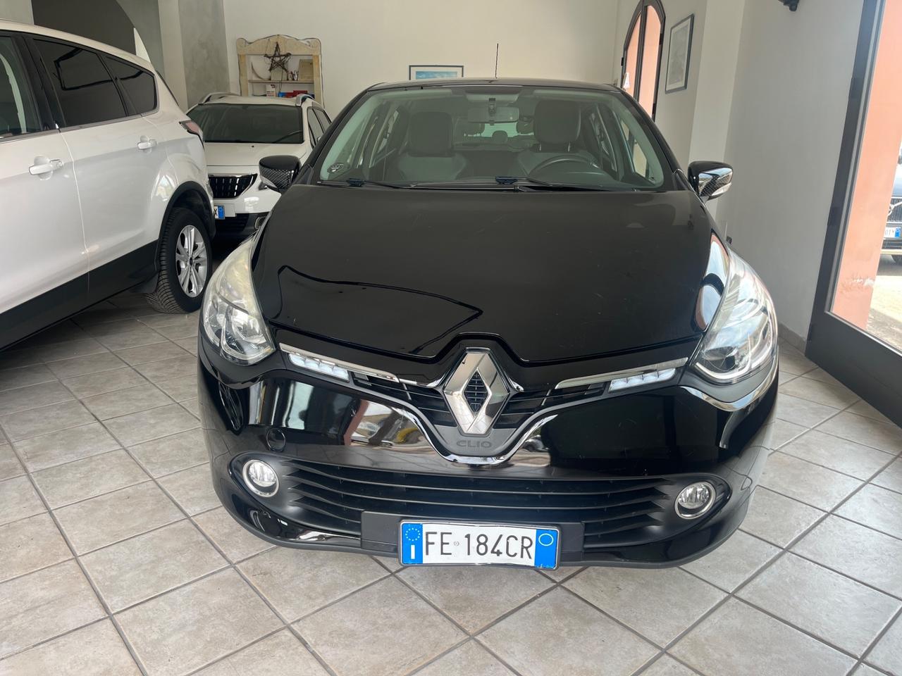 Renault Clio TCe 12V 90CV Start&Stop 5 porte Energy Intens