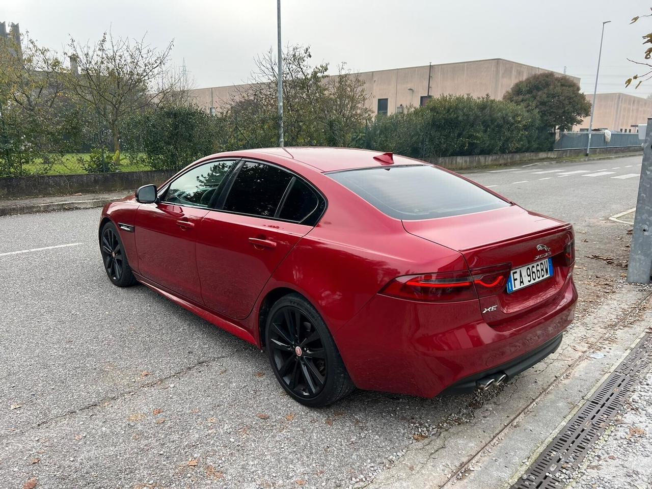 Jaguar XE 2.0 D Turbo aut.EURO 6B MOTORE DA RIVESIONARE