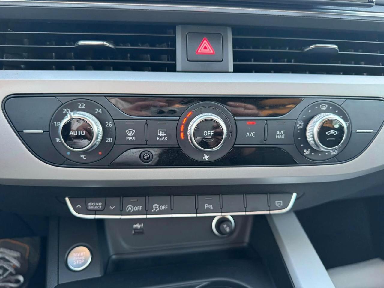 Audi A4 Avant 30 TDI/136 CV S tronic Business Advanced