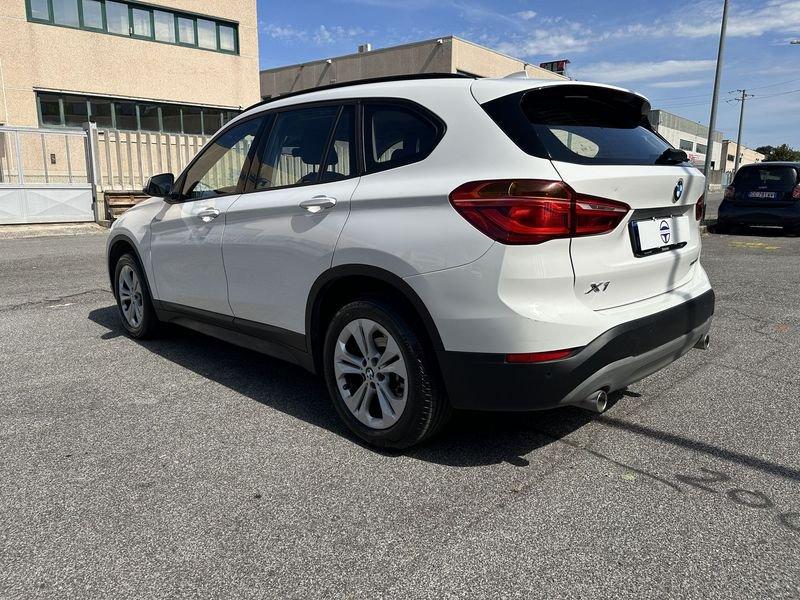 BMW X1 sDrive 18d Business Automatic 150cv