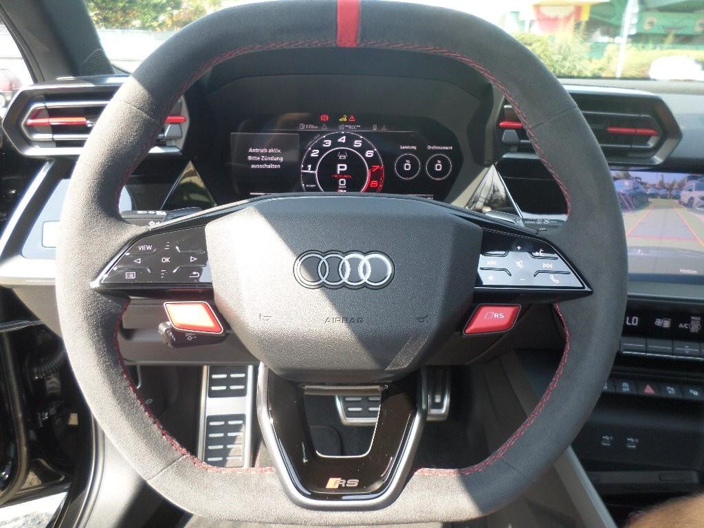 Audi A3 RS 3 SPB TFSI quattro S tronic