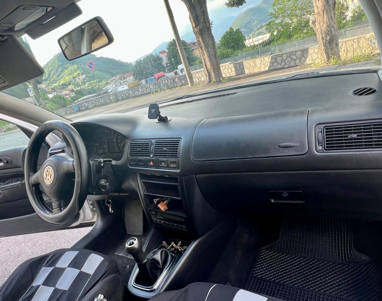 Volkswagen Golf 1.9 TDI/110 CV cat 5 porte Highline