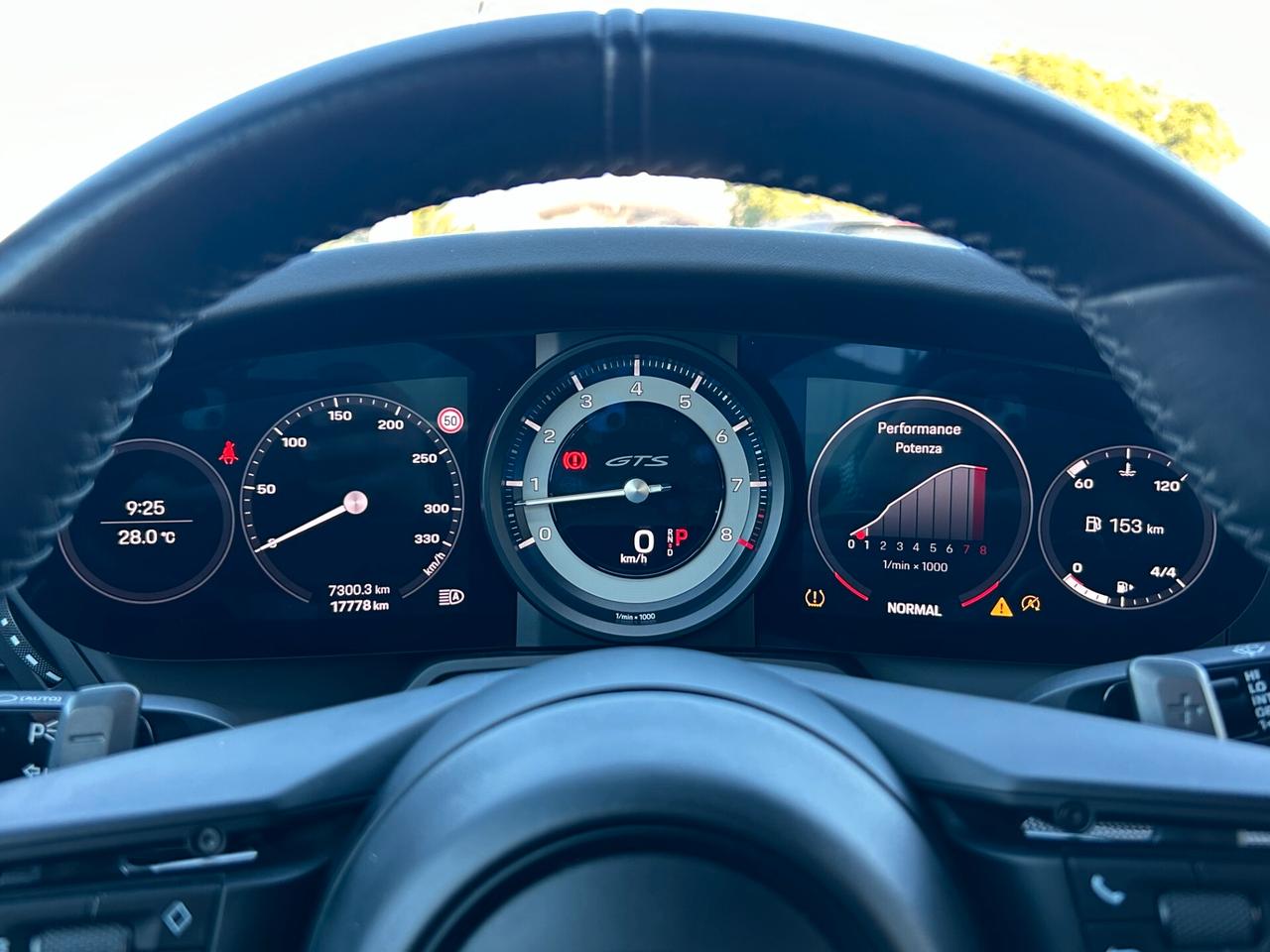 Porsche 911 992 Targa 3.0 4 GTS auto