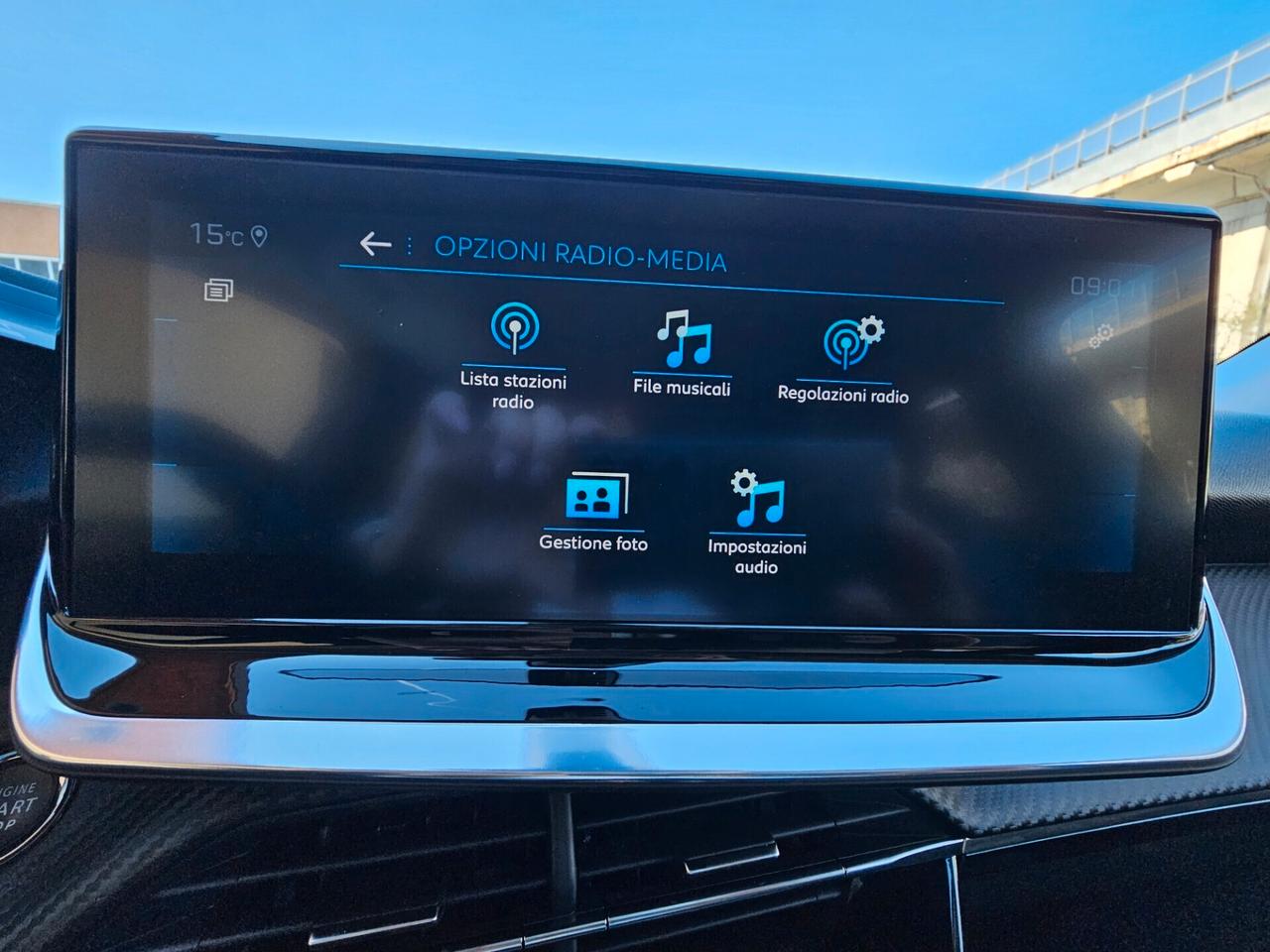 Peugeot 2008 PureTech 100 S&S Allure