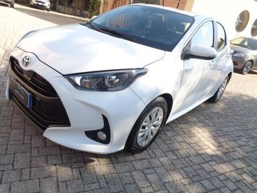 Toyota Yaris 1.5 Hybrid 5 porte Active NESSUN VINCOLO DI FINANZIAMENTO