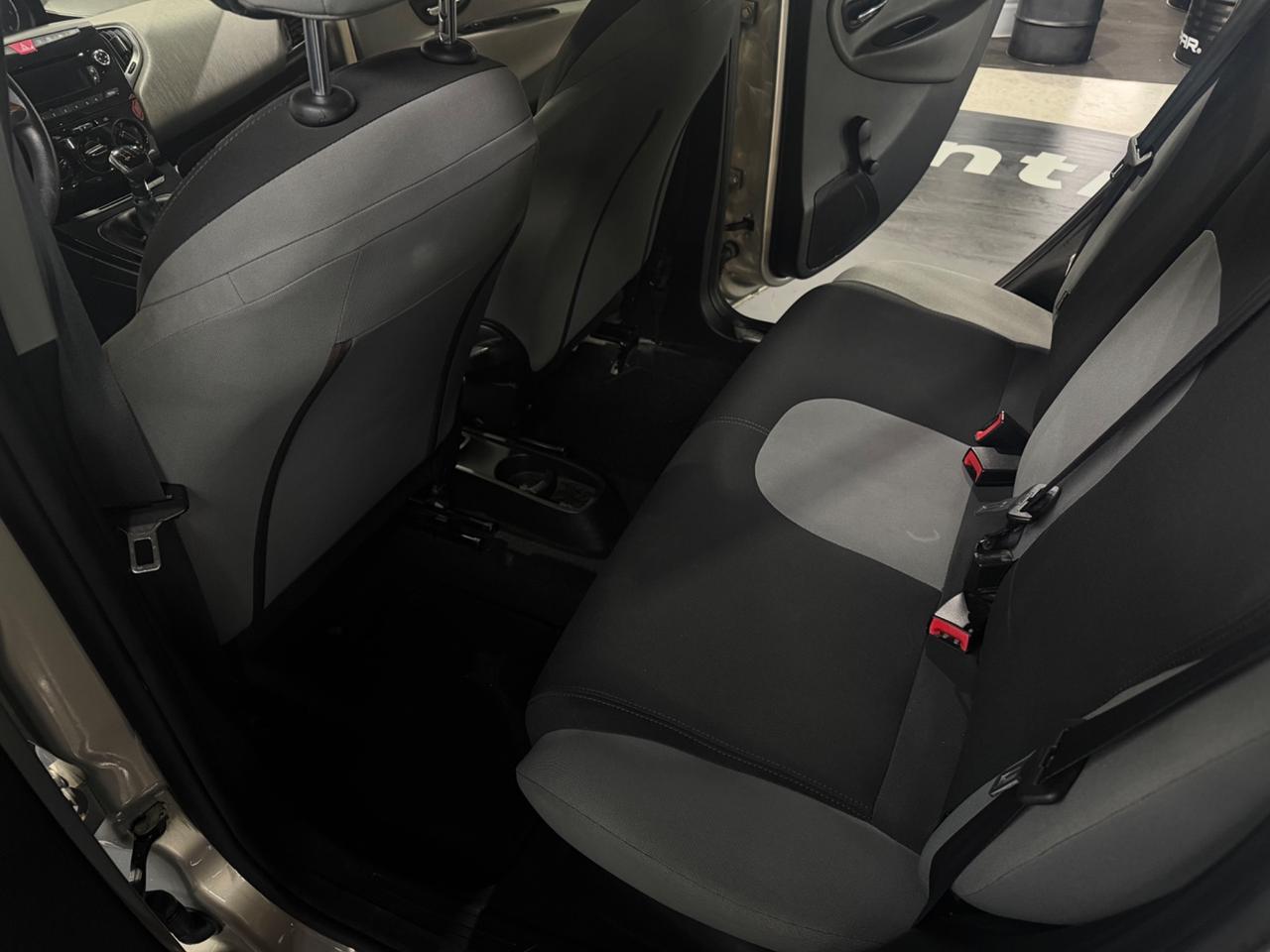 Lancia Ypsilon 1.3 MJT 16V 95 CV 5 porte S&S Silver