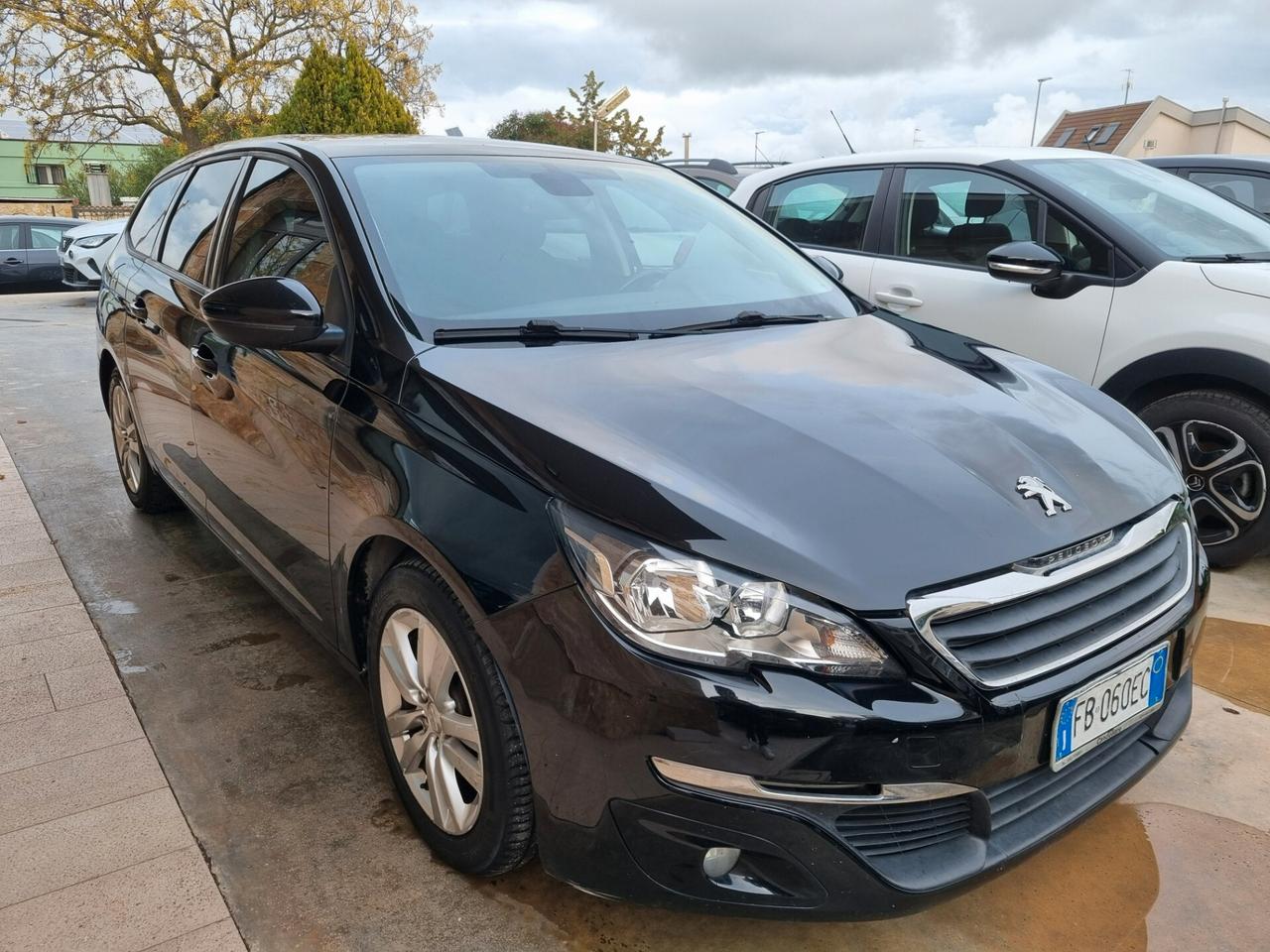 Peugeot 308 BlueHDi 120 S&S SW Active