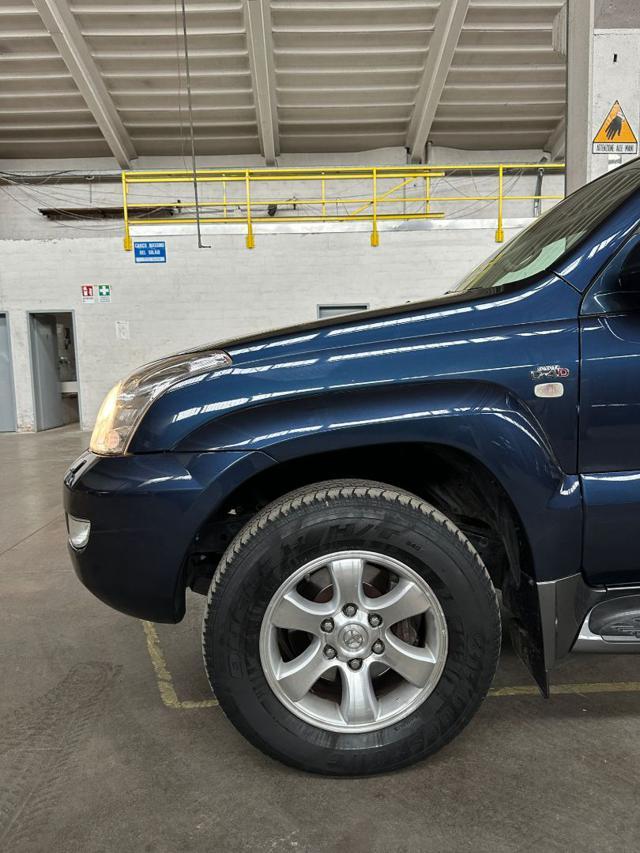 TOYOTA Land Cruiser 3.0 D-4D 16V cat 5 porte Sol 7 posti