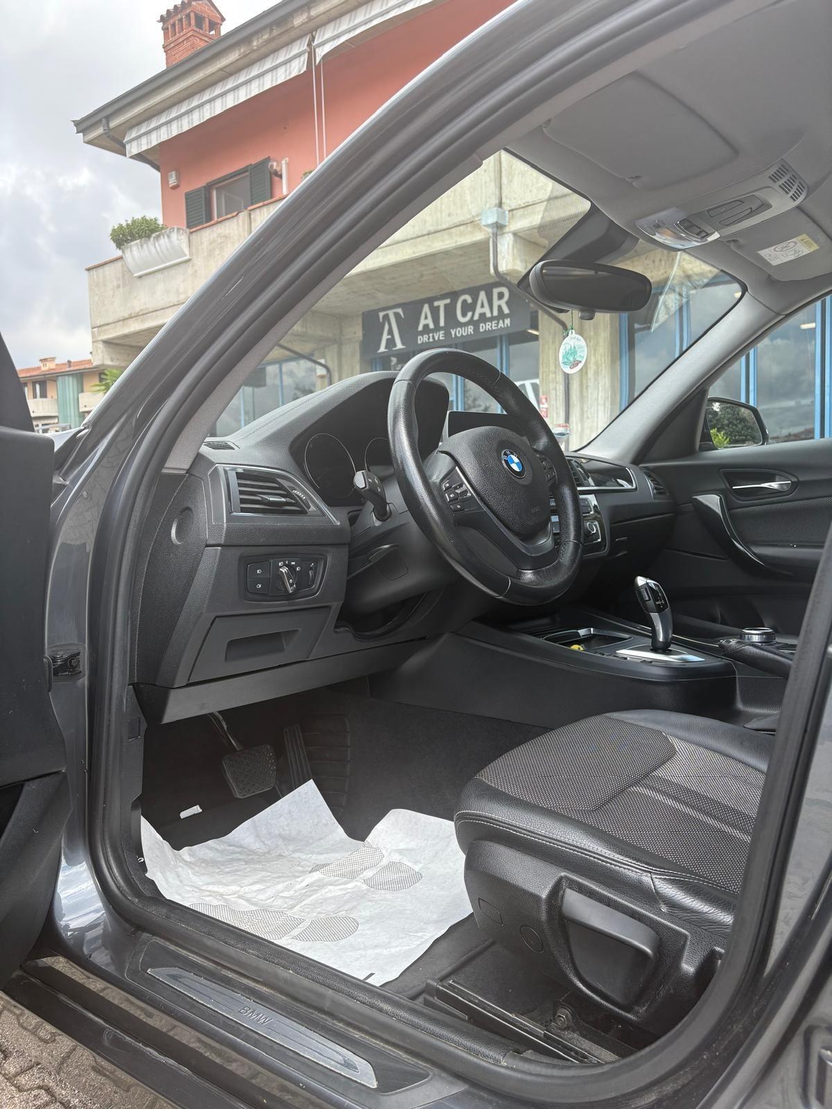 Bmw 118 118d 5p. Urban