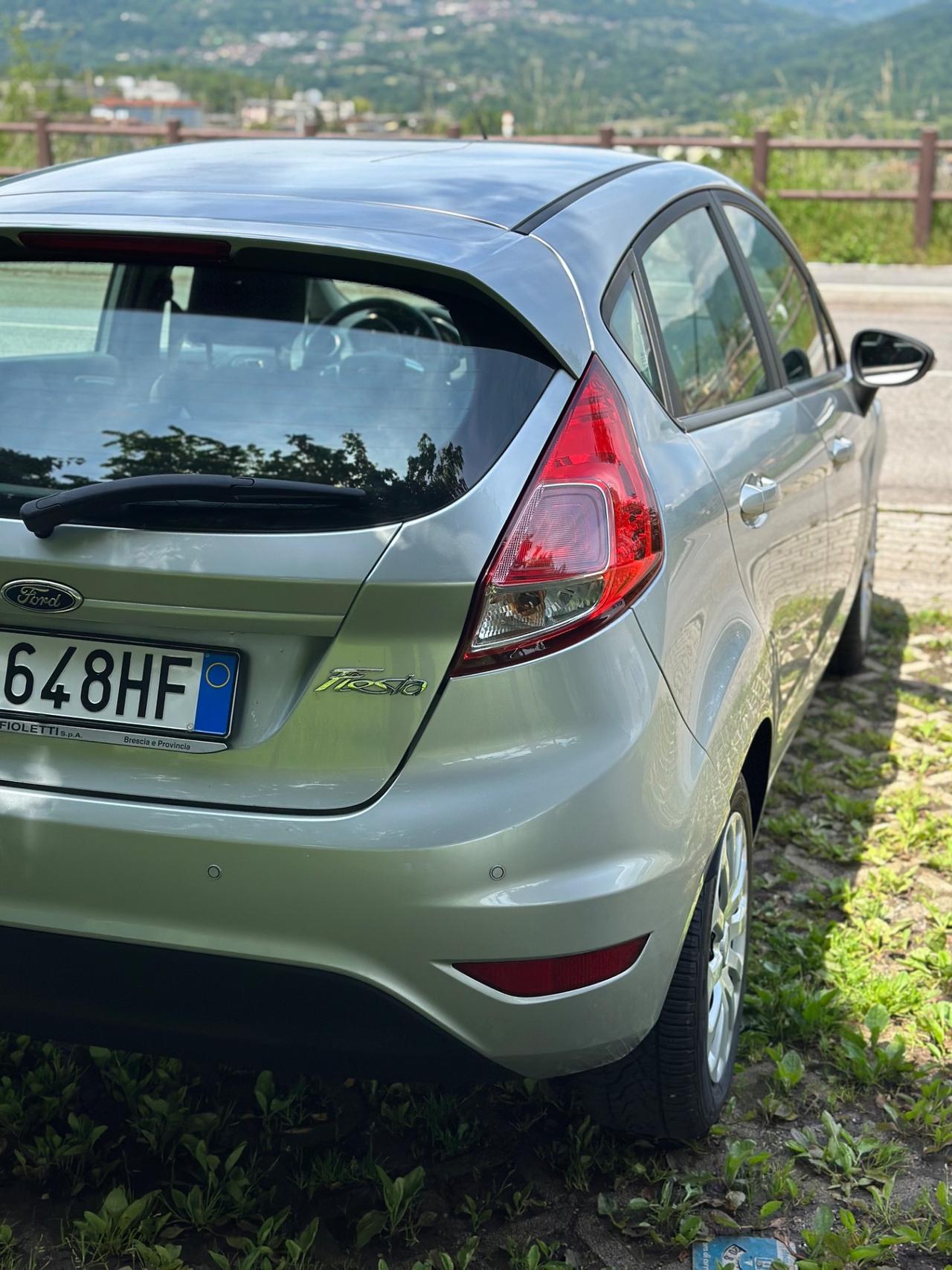 Ford Fiesta 1.5 TDCi 75CV 5 porte Black & White Edition
