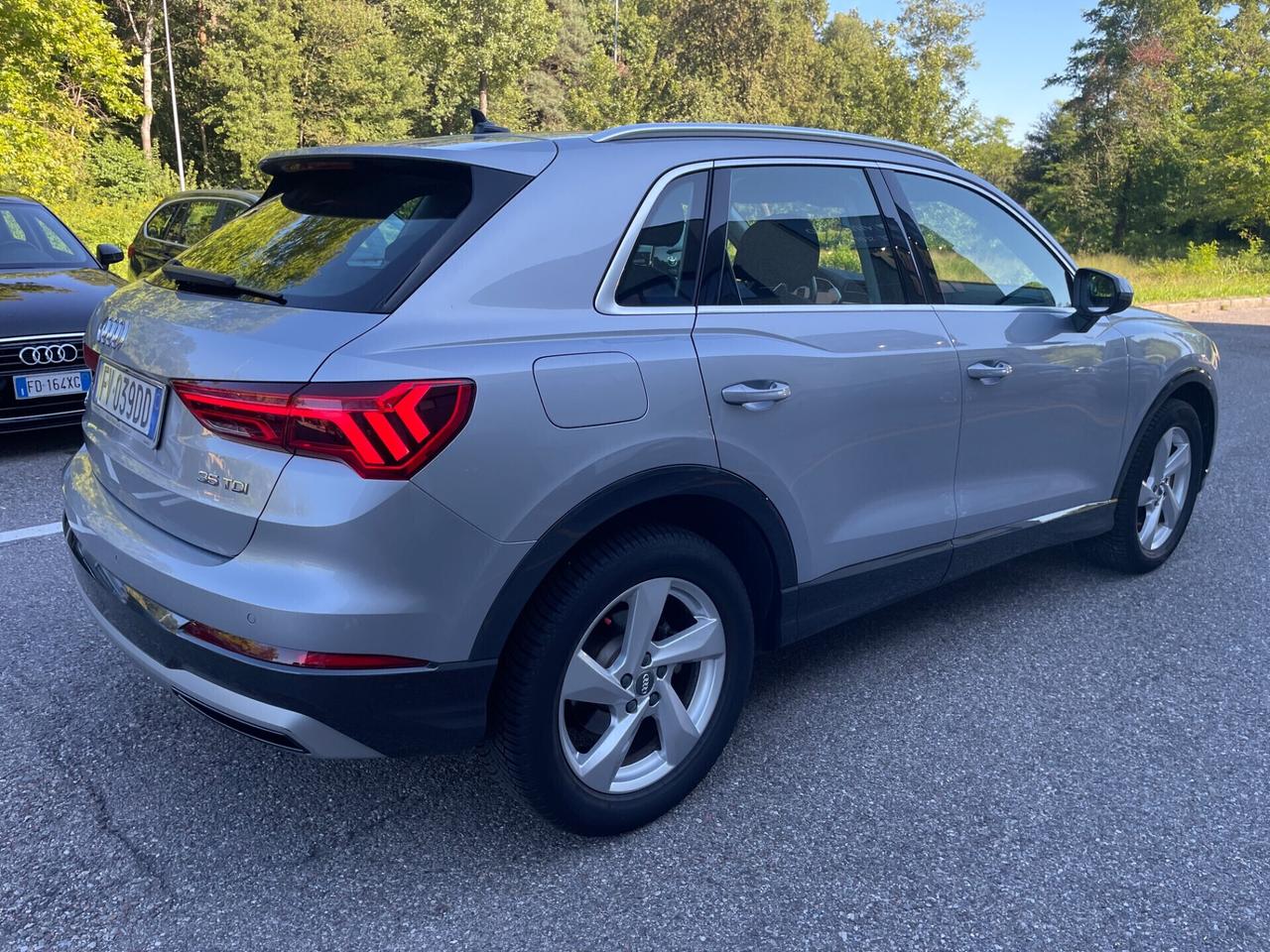 Audi Q3 35 TDI *Automatik*Navi*Cerchi*