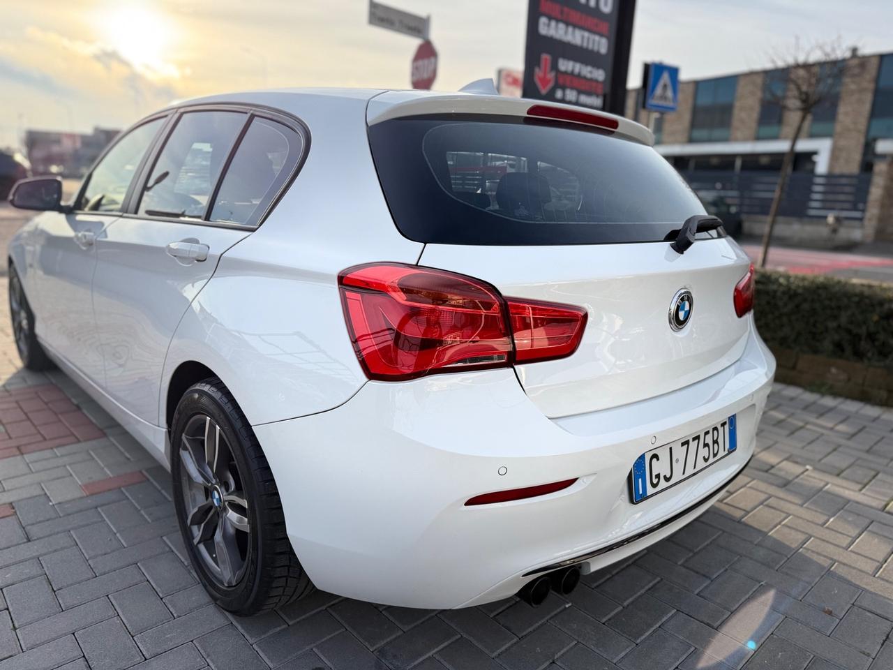 Bmw 120d 5p. Sport 190CV CAMBIO AUTOMATICO