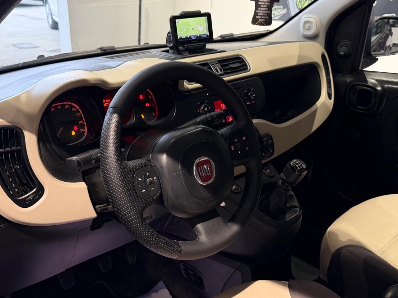 Fiat Panda - 2013 1.2 Lounge NAVIGATORE