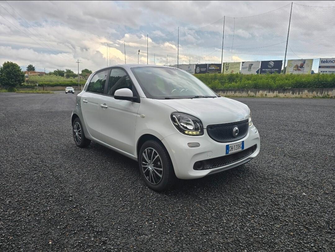 Smart ForFour 70 1.0 Prime
