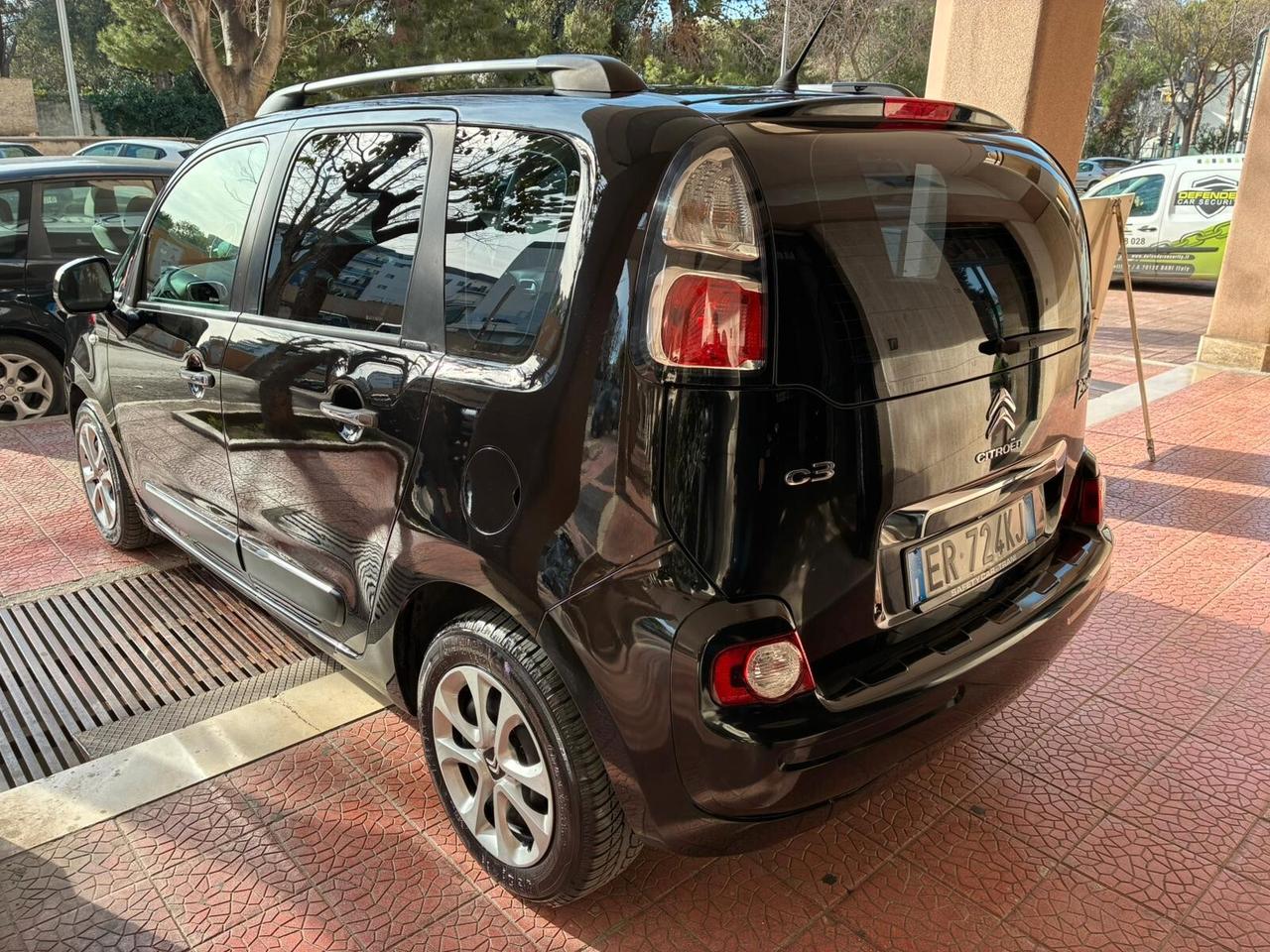Citroen C3Picasso 1.6HDi 90cv perfetta-13
