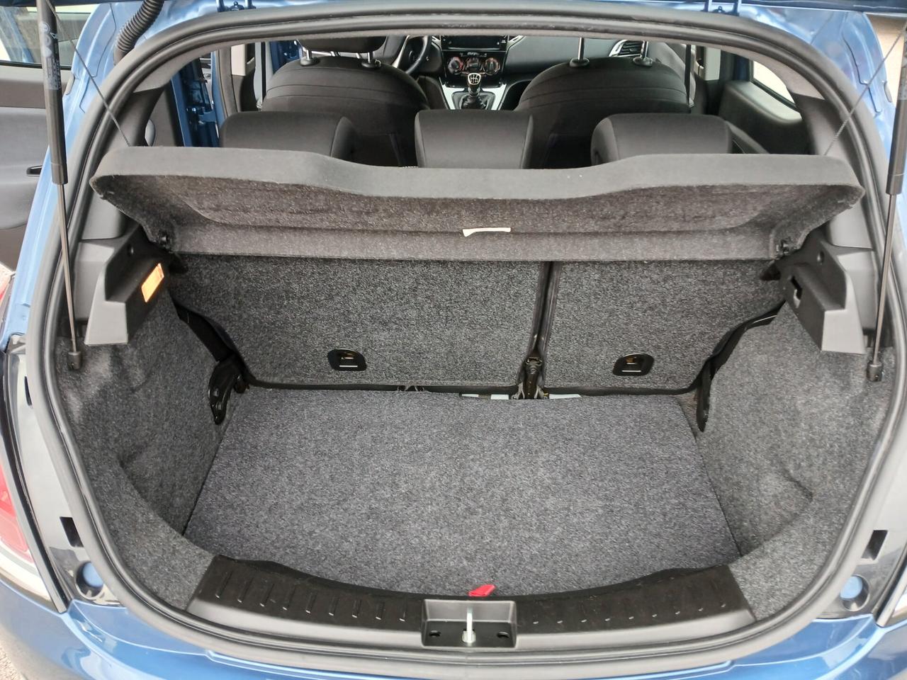 Lancia Ypsilon 1.0 HYBRID 70CV GOLD 2023