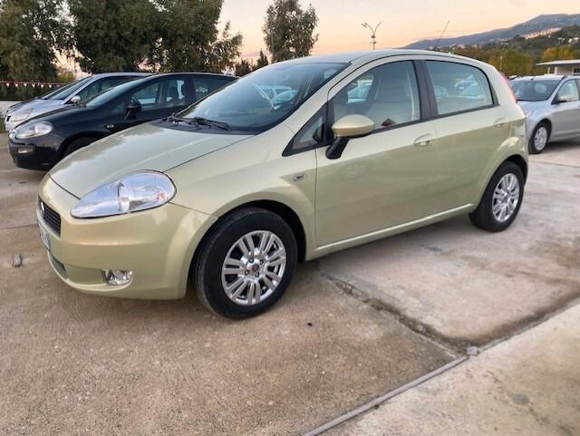 Fiat Grande Punto 1.4 5 porte Dynamic