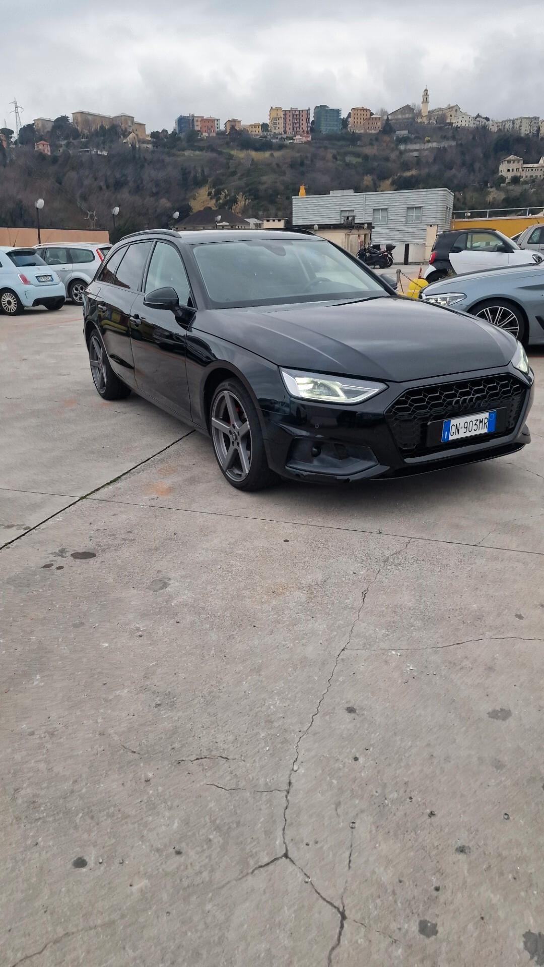 Audi A4 Avant 40 TDI S tronic S line edition