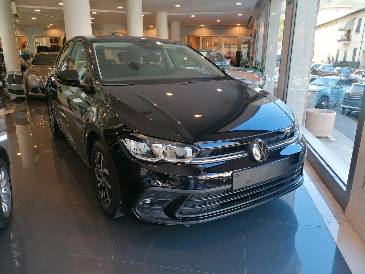 Volkswagen Polo 1.0 TSI Life 5P